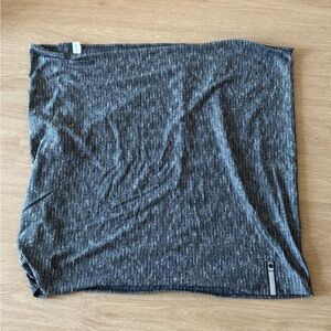 Lululemon infinity scarf